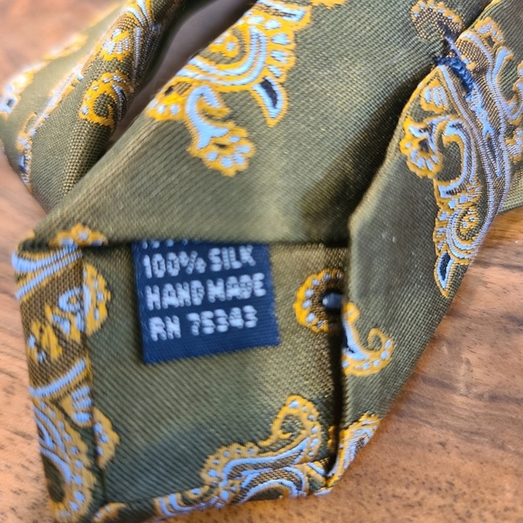 Fabio Ferretti Green Paisley Silk Tie - Picture 4 of 4